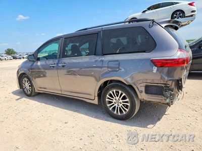 Drugie zdjęcie samochodu z przodu: 2020 TOYOTA SIENNA XLE 8-PASSENGER VIN:5TDYZ3DC3LS028388 - miniatura