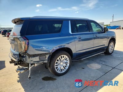 Trzecie zdjęcie samochodu z tyłu: 2026 CHEVROLET SUBURBAN K1500 PREMIER VIN:1GNS6FKL8TR112098 - miniatura