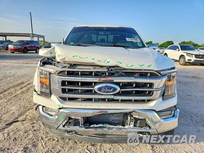 Piąte zdjęcie samochodu w środku: 2023 FORD F150 SUPERCREW VIN:1FTFW1ED5PFD30492 - miniatura