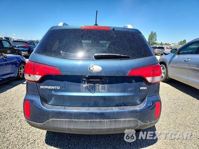 Zdjęcie 6 z 13 samochodu: 2015 KIA SORENTO LX VIN:5XYKTDA76FG580389 - miniatura