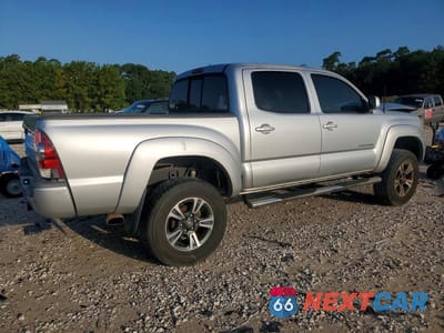 Trzecie zdjęcie samochodu z tyłu: 2010 TOYOTA TACOMA DOUBLE CAB PRERUNNER VIN:3TMJU4GN0AM098057 - miniatura