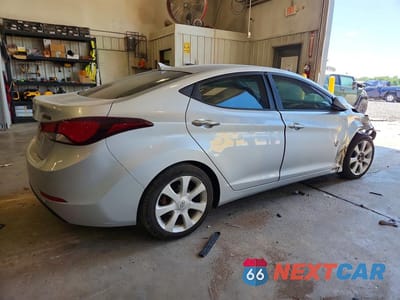 Trzecie zdjęcie samochodu z tyłu: 2014 HYUNDAI ELANTRA SE VIN:5NPDH4AE4EH464317 - miniatura