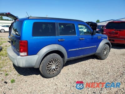 Trzecie zdjęcie samochodu z tyłu: 2007 DODGE NITRO SXT VIN:1D8GU28K87W642365 - miniatura