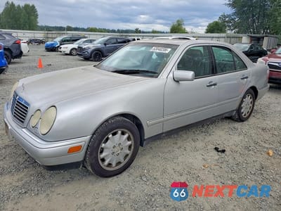 1999 MERCEDES-BENZ E 320 4MATIC WDBJF82H4XX018540 - główne zdjęcie licytacji z USA - miniatura