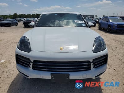 Piąte zdjęcie samochodu w środku: 2019 PORSCHE CAYENNE S VIN:WP1AB2AY1KDA63889 - miniatura