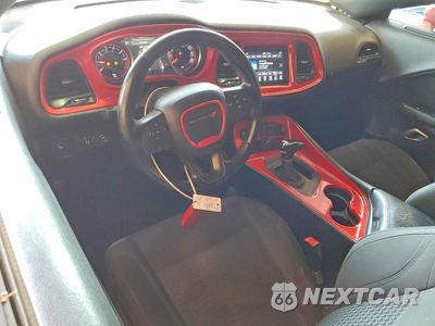 Zdjęcie 8 z 13 samochodu: 2016 DODGE CHALLENGER SXT VIN:2C3CDZAG0GH336632 - miniatura
