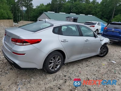 Trzecie zdjęcie samochodu z tyłu: 2020 KIA OPTIMA LX VIN:5XXGT4L33LG383650 - miniatura