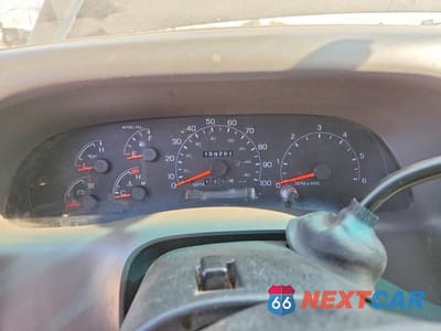Zdjęcie 9 z 12 samochodu: 2000 FORD F250 SUPER DUTY VIN:1FTNX20S5YEA47618 - miniatura