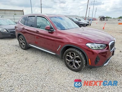 Czwarte zdjęcie samochodu z boku: 2022 BMW X3 XDRIVE30I VIN:5UX53DP08N9M75472 - miniatura
