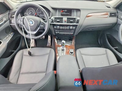 Zdjęcie 8 z 13 samochodu: 2017 BMW X3 XDRIVE28I VIN:5UXWX9C5XH0T07686 - miniatura