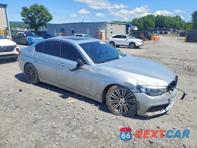 Czwarte zdjęcie samochodu z boku: 2019 BMW 5ER XI VIN:WBAJA7C56KWW24223 - miniatura