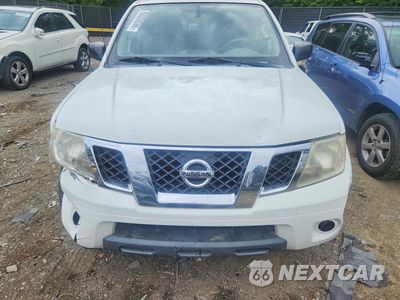 Piąte zdjęcie samochodu w środku: 2016 NISSAN FRONTIER SV VIN:1N6AD0ER7GN756595 - miniatura