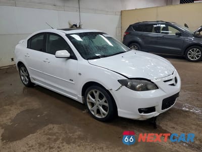 Czwarte zdjęcie samochodu z boku: 2007 MAZDA 3 S VIN:JM1BK323871687003 - miniatura