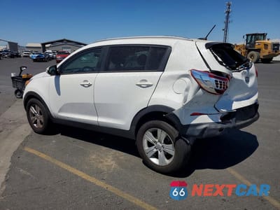 Drugie zdjęcie samochodu z przodu: 2011 KIA SPORTAGE LX VIN:KNDPB3A22B7175807 - miniatura