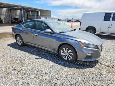 Czwarte zdjęcie samochodu z boku: 2022 NISSAN ALTIMA S VIN:1N4BL4BV1NN399811 - miniatura