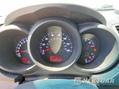 Zdjęcie 9 z 13 samochodu: 2013 KIA SOUL VIN:KNDJT2A5XD7588827 - miniatura