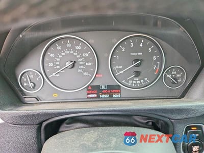 Zdjęcie 9 z 12 samochodu: 2014 BMW 428 XI VIN:WBA3N9C57EF720469 - miniatura