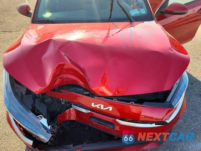 Zdjęcie 11 z 12 samochodu: 2023 KIA FORTE LXS VIN:3KPF24AD7PE664892 - miniatura