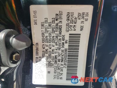 Zdjęcie 13 z 13 samochodu: 2005 LEXUS GX 470 VIN:JTJBT20XX50093980 - miniatura