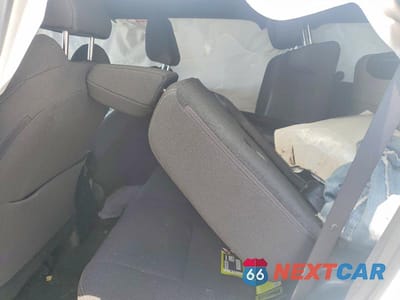 Zdjęcie 11 z 13 samochodu: 2026 TOYOTA 4RUNNER SR5 VIN:JTEVA5BR4T5107860 - miniatura