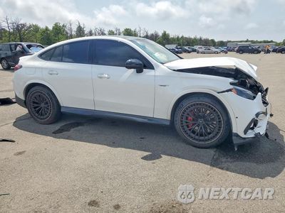 Czwarte zdjęcie samochodu z boku: 2025 MERCEDES-BENZ GLC COUPE 63 AMG S E PERFORMANCE VIN:W1NKJ8ABXSF384110 - miniatura