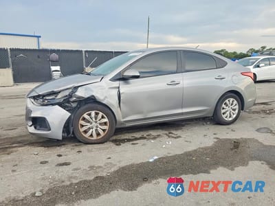 2021 HYUNDAI ACCENT SE 3KPC24A64ME137179 - główne zdjęcie licytacji z USA - miniatura