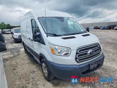 Czwarte zdjęcie samochodu z boku: 2016 FORD TRANSIT T-150 VIN:1FTYE2CM0GKA01906 - miniatura