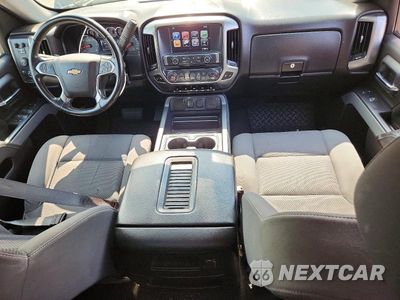 Zdjęcie 8 z 12 samochodu: 2018 CHEVROLET SILVERADO K1500 LT VIN:1GCVKREC9JZ378788 - miniatura