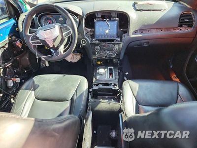 Zdjęcie 8 z 13 samochodu: 2017 CHRYSLER 300 LIMITED VIN:2C3CCARG3HH512454 - miniatura