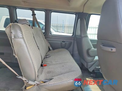 Zdjęcie 11 z 13 samochodu: 2008 CHEVROLET EXPRESS G3500 VIN:1GAHG39K781233151 - miniatura