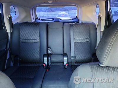 Zdjęcie 10 z 13 samochodu: 2017 NISSAN ROGUE S VIN:5N1AT2MT8HC892841 - miniatura