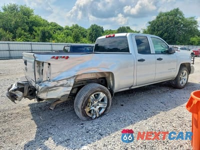 Trzecie zdjęcie samochodu z tyłu: 2019 CHEVROLET SILVERADO LD K1500 CUSTOM VIN:2GCVKMEC4K1240542 - miniatura