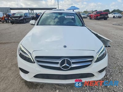 Piąte zdjęcie samochodu w środku: 2020 MERCEDES-BENZ C 300 VIN:WDDWF8DB9LR542481 - miniatura