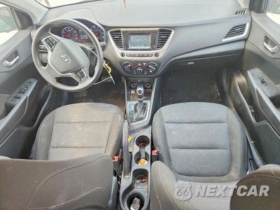 Zdjęcie 8 z 13 samochodu: 2021 HYUNDAI ACCENT SE VIN:3KPC24A65ME134663 - miniatura