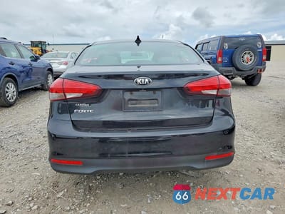 Zdjęcie 6 z 12 samochodu: 2018 KIA FORTE LX VIN:3KPFK4A76JE277042 - miniatura