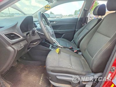 Zdjęcie 7 z 13 samochodu: 2021 HYUNDAI ACCENT SE VIN:3KPC24A65ME134663 - miniatura