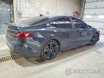 Trzecie zdjęcie samochodu z tyłu: 2026 TOYOTA CAMRY XSE VIN:4T1DBADK8TU556479 - miniatura