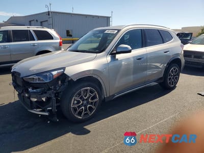 2026 BMW X1 XDRIVE28I WBX73EF08T5497044 - główne zdjęcie licytacji z USA - miniatura
