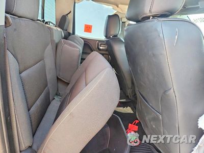 Zdjęcie 10 z 12 samochodu: 2018 GMC SIERRA K1500 SLE VIN:1GTV2MEC4JZ314922 - miniatura