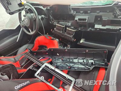 Zdjęcie 8 z 13 samochodu: 2024 TOYOTA COROLLA CROSS HYBRID XSE VIN:7MUFBABG5RV023830 - miniatura