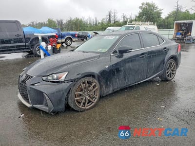 2018 LEXUS IS 300 JTHBA1D23J5083854 - główne zdjęcie licytacji z USA - miniatura