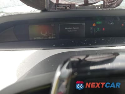 Zdjęcie 9 z 12 samochodu: 2020 TOYOTA PRIUS LIMITED VIN:JTDKARFU5L3117337 - miniatura