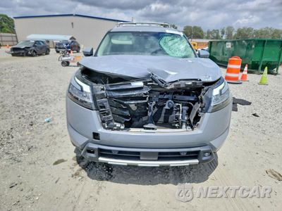 Piąte zdjęcie samochodu w środku: 2022 NISSAN PATHFINDER PLATINUM VIN:5N1DR3DK2NC267937 - miniatura