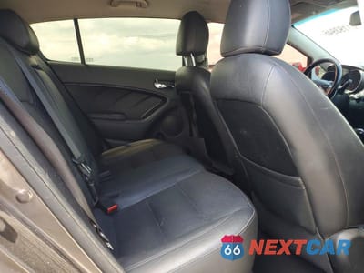 Zdjęcie 10 z 12 samochodu: 2014 KIA FORTE EX VIN:KNAFX5A8XE5197032 - miniatura