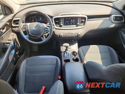 Zdjęcie 8 z 12 samochodu: 2020 KIA SORENTO S VIN:5XYPG4A53LG612686 - miniatura