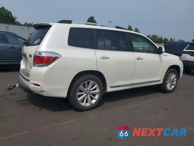 Trzecie zdjęcie samochodu z tyłu: 2013 TOYOTA HIGHLANDER HYBRID LIMITED VIN:JTEDC3EH1D2017646 - miniatura