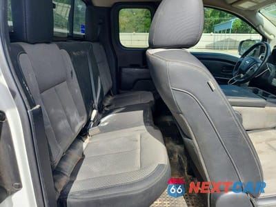 Zdjęcie 10 z 12 samochodu: 2019 NISSAN TITAN S VIN:1N6AA1CK2KN527240 - miniatura