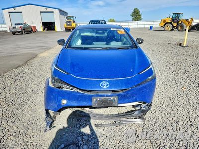 Piąte zdjęcie samochodu w środku: 2024 TOYOTA PRIUS XLE VIN:JTDADABU4R3024103 - miniatura