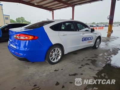 Trzecie zdjęcie samochodu z tyłu: 2020 FORD FUSION SE VIN:3FA6P0LU6LR240023 - miniatura