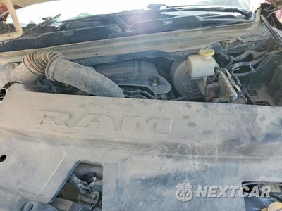 Zdjęcie 11 z 12 samochodu: 2020 RAM 1500 LARAMIE VIN:1C6SRFJT2LN134209 - miniatura